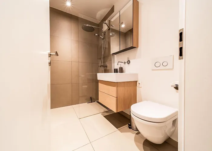 Beautiful In The And Free Parking